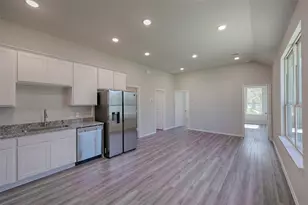 11632 Vistawoods St, Willis, TX 77318 - Photo 9