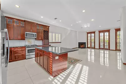 6016 Kirby Drive, West University Place, TX 77005 - Photo 19