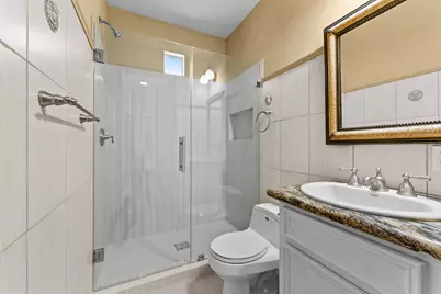 6016 Kirby Drive, West University Place, TX 77005 - Photo 31