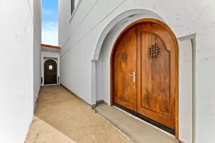 6016 Kirby Dr, West University Place, TX 77005 - Photo 5