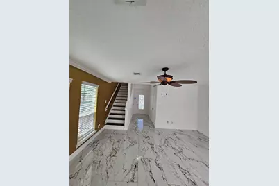 9207 Dairy View Lane, Houston, TX 77099 - Photo 5