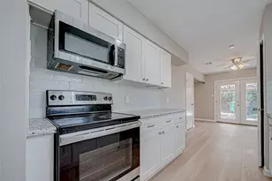 7315 Housman St, Houston, TX 77055 - Photo 13