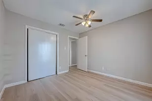 7315 Housman St, Houston, TX 77055 - Photo 29