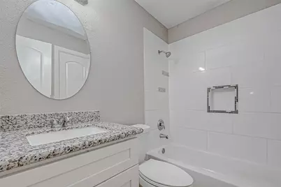 7315 Housman Street #B, Houston, TX 77055 - Photo 27