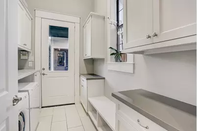 5655 Locke Lane, Houston, TX 77056 - Photo 17