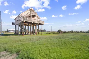 1044 Waco Rd, Gilchrist, TX 77617 - Photo 1