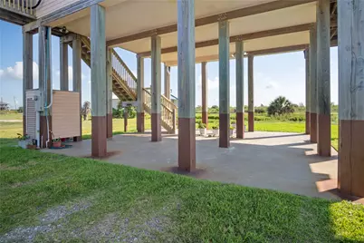 1044 Waco Road, Gilchrist, TX 77617 - Photo 3