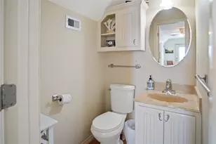 1044 Waco Rd, Gilchrist, TX 77617 - Photo 19