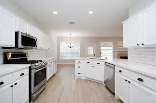 27131 Sunset Pines Dr, Spring, TX 77373 - Photo 11