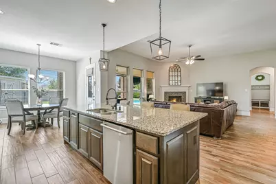 2424 Prairie Mist Lane, Friendswood, TX 77546 - Photo 17