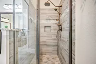 2424 Prairie Mist Ln, Friendswood, TX 77546 - Photo 27