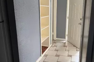 6201 Ranchester Dr, Houston, TX 77036 - Photo 9