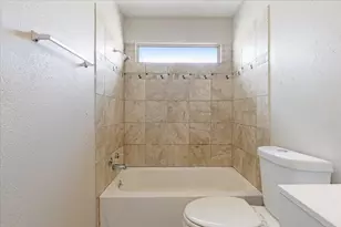 10254 Bridgeland Ln, Houston, TX 77041 - Photo 19
