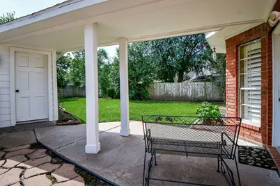 5430 Davids Bend Drive, Sugar Land, TX 77479 - Photo 5