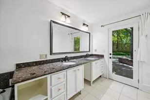 41 Willowend Dr, Houston, TX 77024 - Photo 23