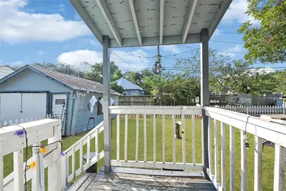 102 4th Street, Sugar Land, TX 77498 - Photo 35