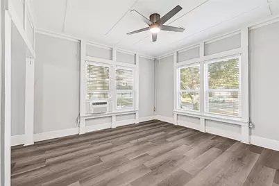 102 4th Street, Sugar Land, TX 77498 - Photo 3