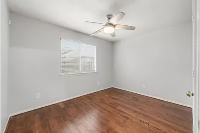 12807 Claycliff Court, Houston, TX 77034 - Photo 9