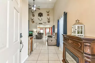 8319 White Pine Lane, Baytown, TX 77523 - Photo 9