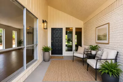 1927 Hidden Creek Drive, Kingwood, TX 77339 - Photo 5