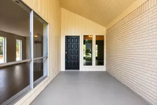 1927 Hidden Creek Dr, Kingwood, TX 77339 - Photo 17
