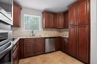 1927 Hidden Creek Drive, Kingwood, TX 77339 - Photo 27