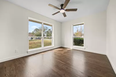 6934 Heron Drive, Houston, TX 77087 - Photo 31