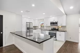 6934 Heron Dr, Houston, TX 77087 - Photo 21