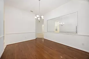 902 W Palmcrest Ct, Pearland, TX 77584 - Photo 9