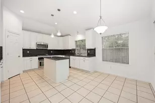 902 W Palmcrest Ct, Pearland, TX 77584 - Photo 7