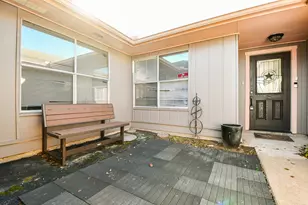 2115 Barrington, Sugar Land, TX 77478 - Photo 7