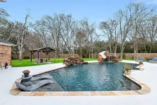 209 Pine Willow Ct, Friendswood, TX 77546 - Photo 37