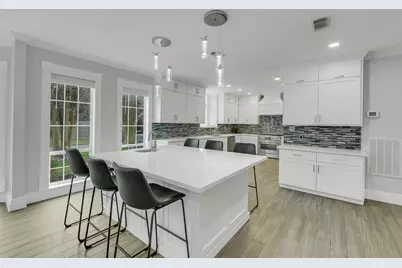 209 Pine Willow Court, Friendswood, TX 77546 - Photo 11