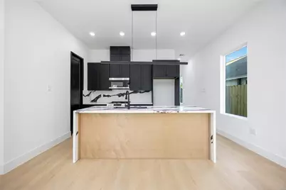 3920 Aledo Street #B, Houston, TX 77051 - Photo 9