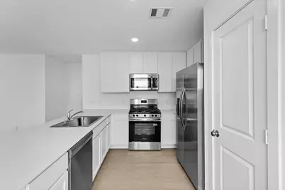 3038 Mallorca Drive, Conroe, TX 77301 - Photo 5