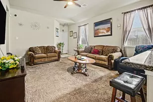 10019 Meadow Mill Forest Ln, Houston, TX 77044 - Photo 5