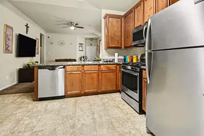 10019 Meadow Mill Forest Lane, Houston, TX 77044 - Photo 3