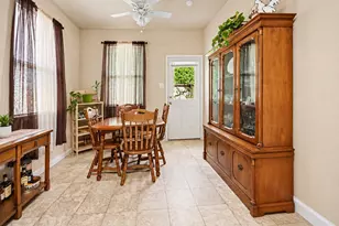 10019 Meadow Mill Forest Ln, Houston, TX 77044 - Photo 5