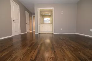 13550 Brook Hollow Dr, Sugar Land, TX 77498 - Photo 17