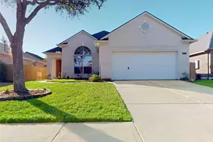 2875 Milano Ln, League City, TX 77573 - Photo 3