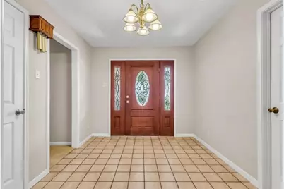 815 Hunter Ridge Lane, Nederland, TX 77627 - Photo 11