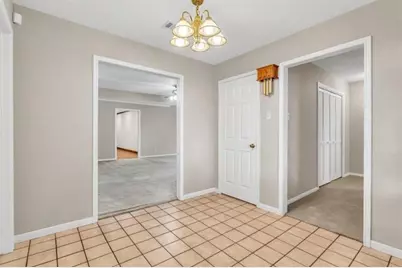 815 Hunter Ridge Lane, Nederland, TX 77627 - Photo 21