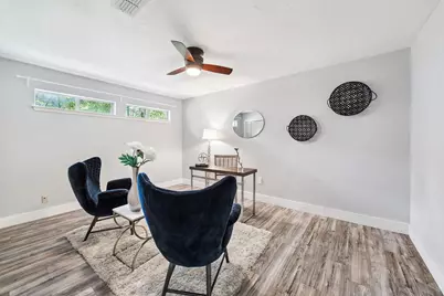 2007 Seven Oaks Drive, Kingwood, TX 77339 - Photo 11