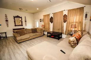 7414 Maczali Dr, Houston, TX 77489 - Photo 5