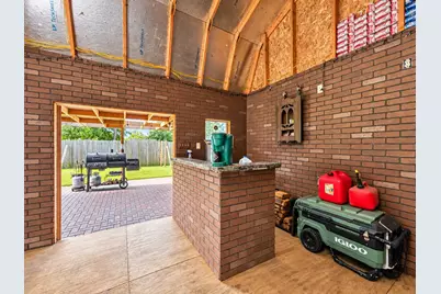 828 Robinson Road, La Porte, TX 77571 - Photo 23