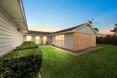 1815 Millbury Drive, Missouri City, TX 77489 - Photo 5