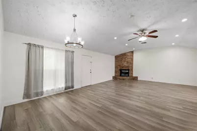 1815 Millbury Drive, Missouri City, TX 77489 - Photo 13