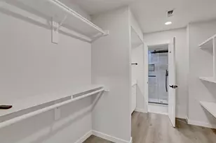 880 Tully Rd, Houston, TX 77079 - Photo 25