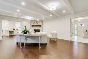 1010 Thornton Rd, Houston, TX 77018 - Photo 9