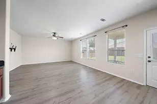 1418 S Maple Dr, Katy, TX 77493 - Photo 3